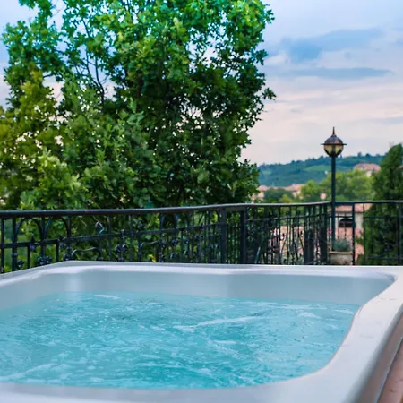 Al Cedro Terrazza Sul Monferrato Con Idromassaggio *