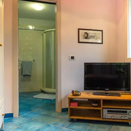 Al Cedro Terrazza Sul Monferrato Con Idromassaggio Apartman