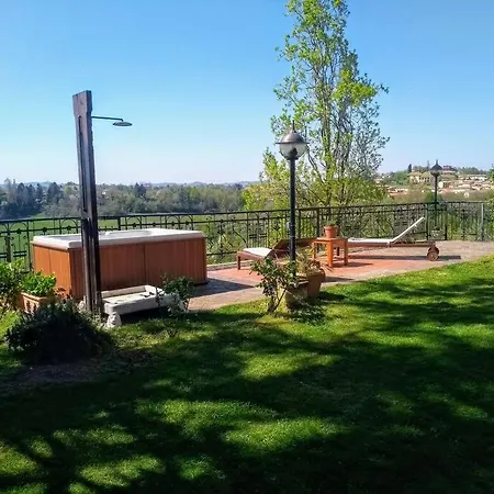 Al Cedro Terrazza Sul Monferrato Con Idromassaggio Apartman
